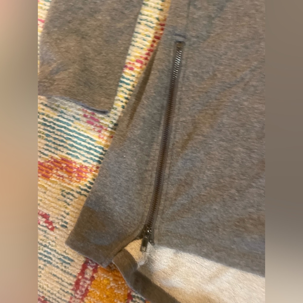 Size large H&M top - Picture 4 of 5